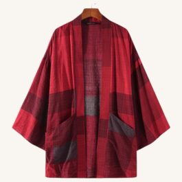 Rot karierter Poncho-Graben