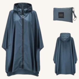 Marineblauer Regenponcho