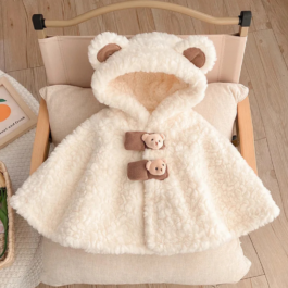 Kuscheliger Teddybär-Poncho für Babys
